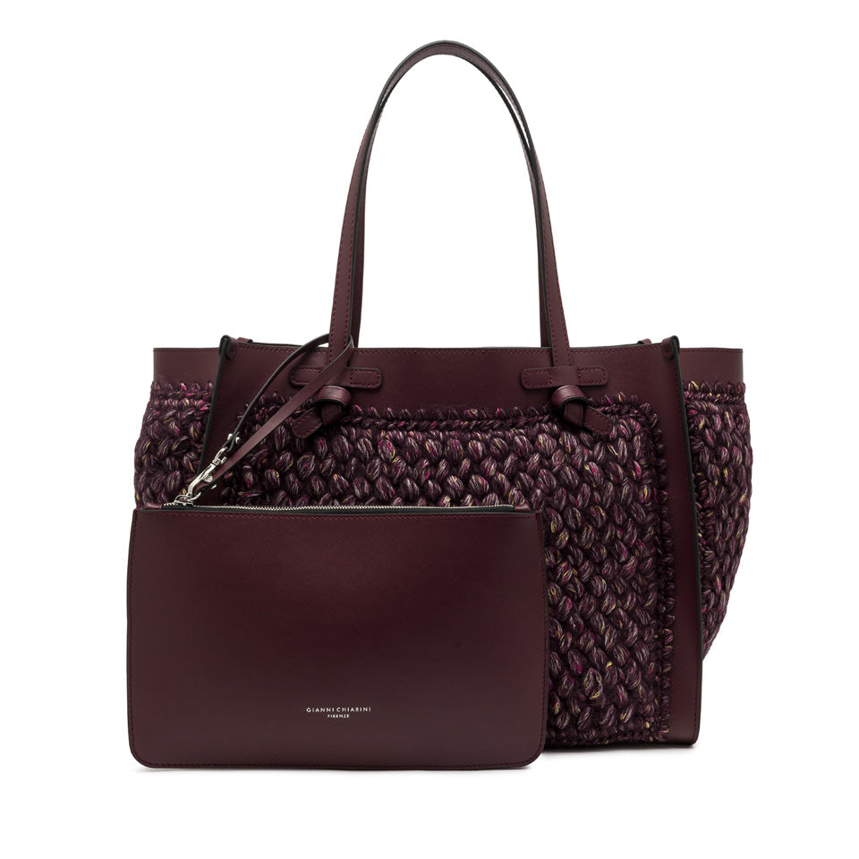 MARCELLA CABA WINTER TUSCANY WINE BERRY