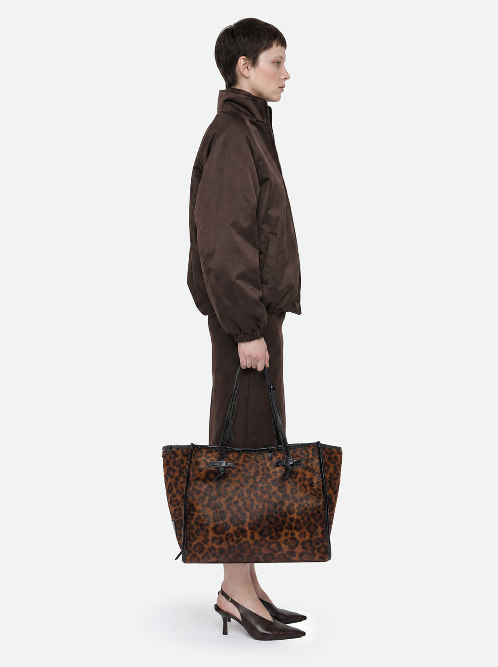 Caba Leopard Gianni Chiarini - detail label