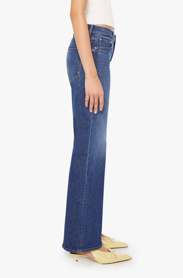 MOTHER JEANS The Bookie Sneak