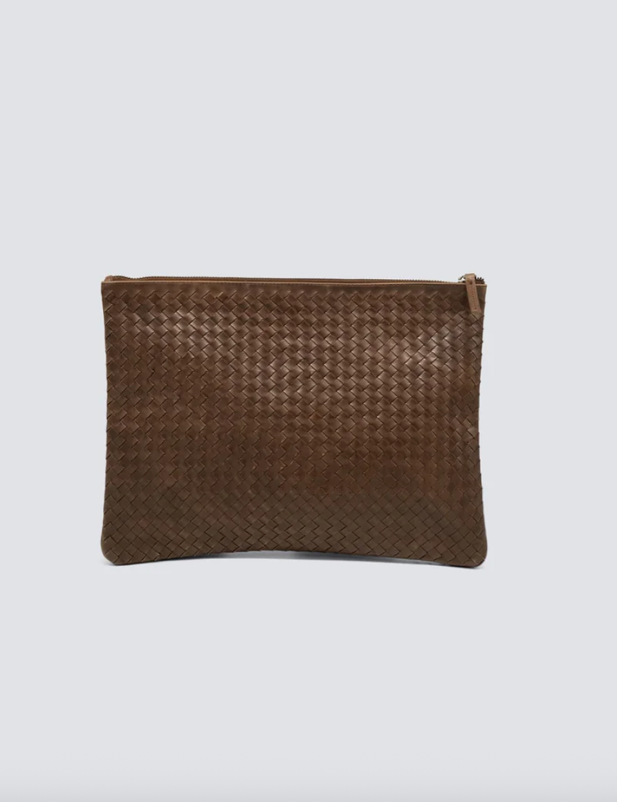A4 POUCH